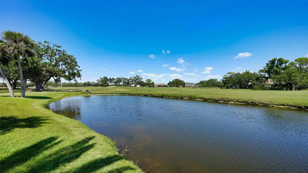 228 Saint James Park Osprey FL 34229