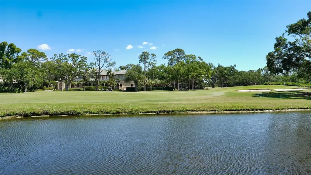 228 Saint James Park Osprey FL 34229