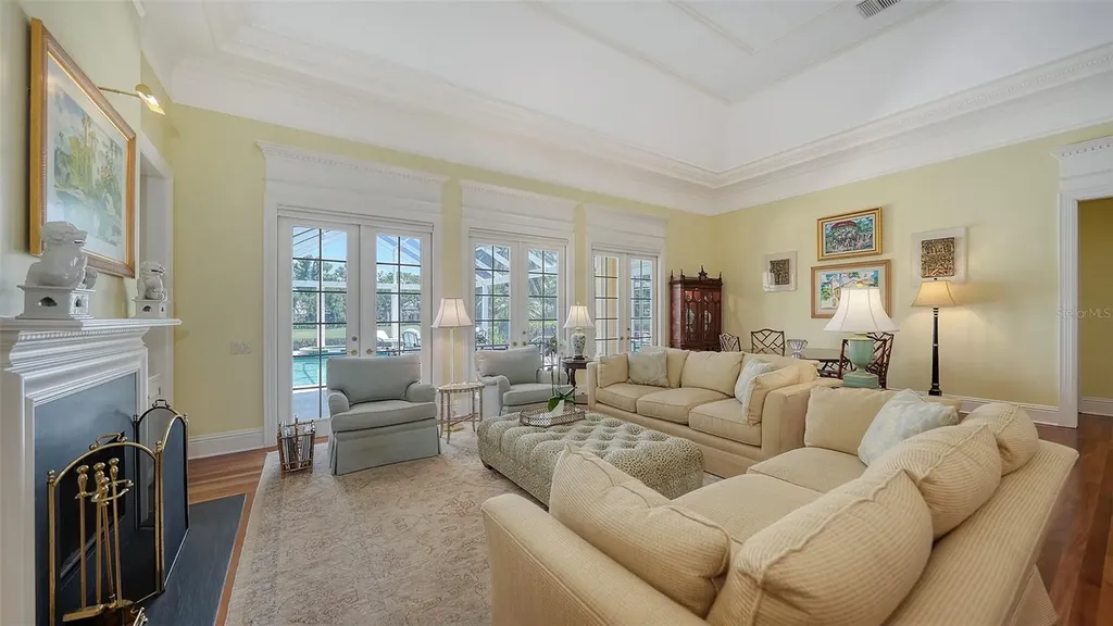 228 Saint James Park Osprey FL 34229