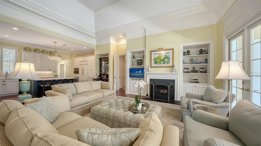 228 Saint James Park Osprey FL 34229