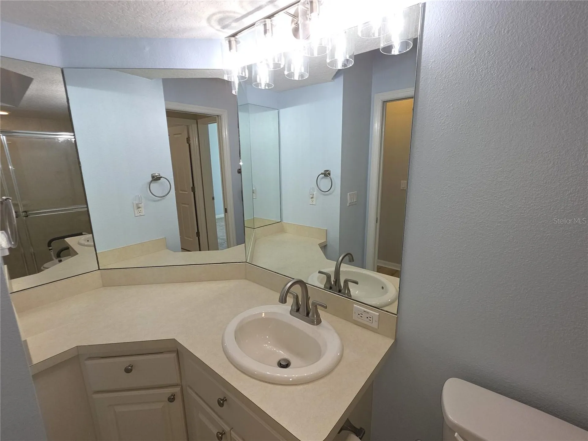 9257 Bonnie Cove Drive Weeki Wachee FL 34613