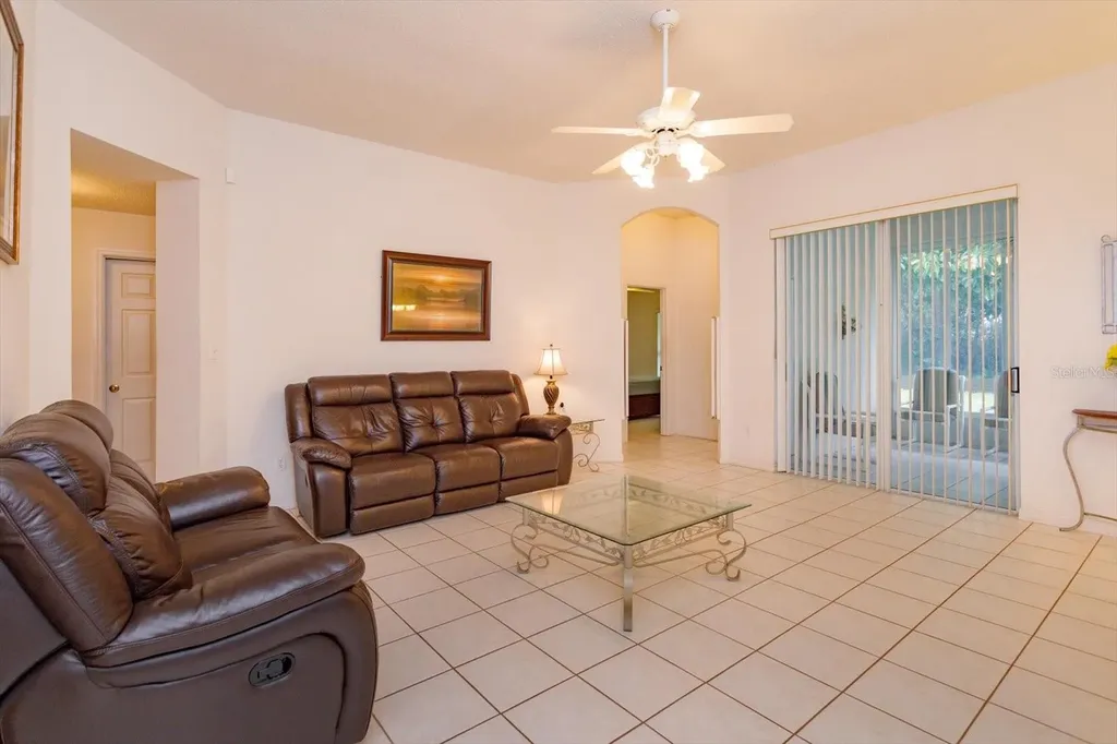 11555 Blackmoor Drive Orlando FL 32837