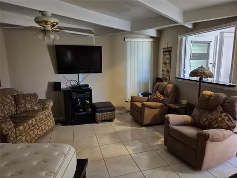 2117 Club Circle Lakeshore FL 33854