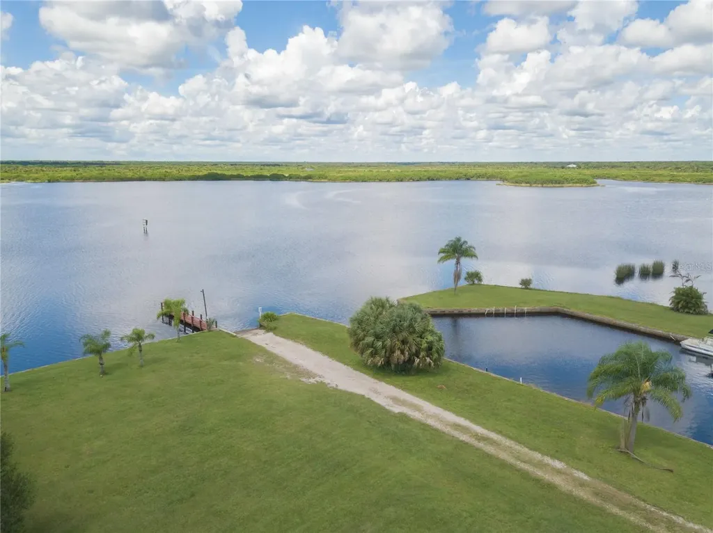 38 Grape Avenue Punta Gorda FL 33982