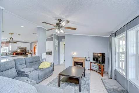 43650 County Road 54 E Kathleen FL 33849