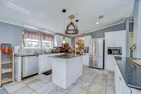 43650 County Road 54 E Kathleen FL 33849
