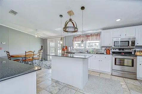 43650 County Road 54 E Kathleen FL 33849