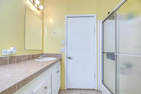 43650 County Road 54 E Kathleen FL 33849