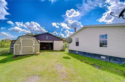 43650 County Road 54 E Kathleen FL 33849