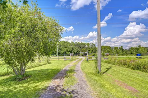 43650 County Road 54 E Kathleen FL 33849