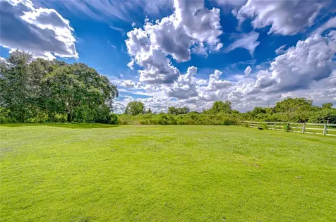 43650 County Road 54 E Kathleen FL 33849
