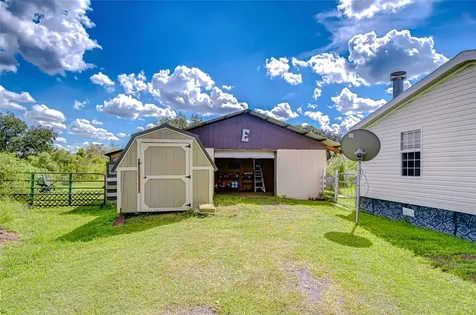43650 County Road 54 E Kathleen FL 33849