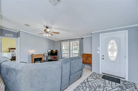 43650 County Road 54 E Kathleen FL 33849