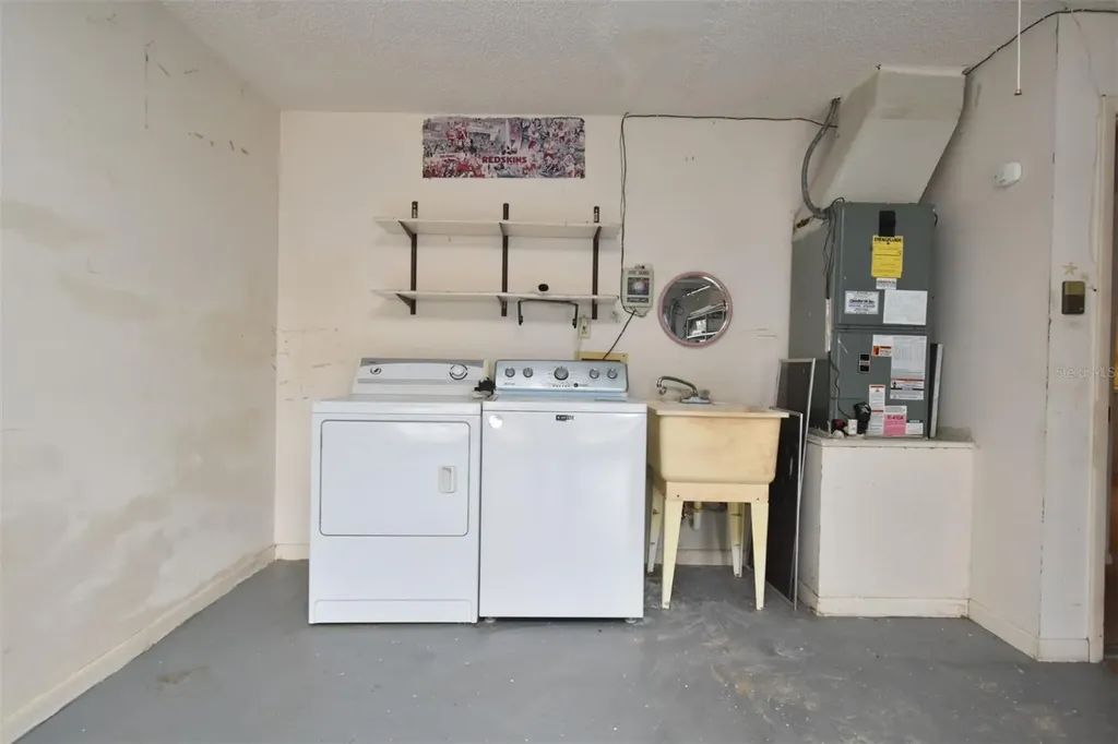 1045 Windbrook Drive Deltona FL 32725