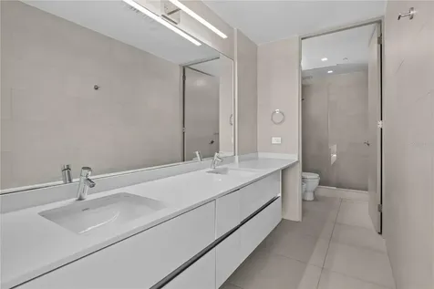 25 Munoz Rivera San Juan PR 00901