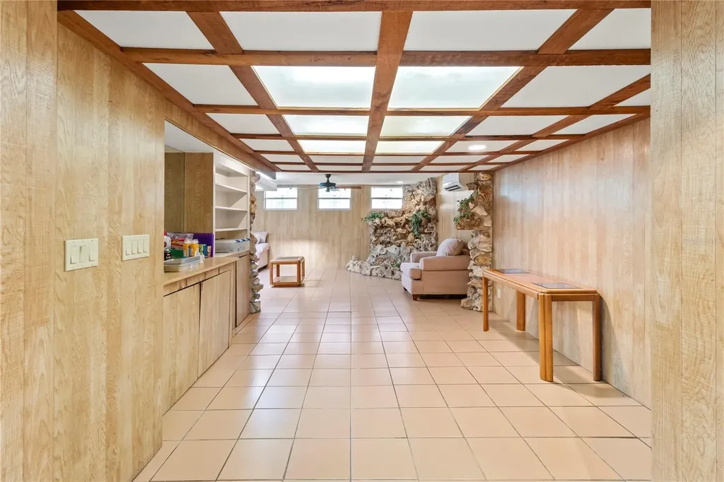 3205 Bougainvillea Street Sarasota FL 34239