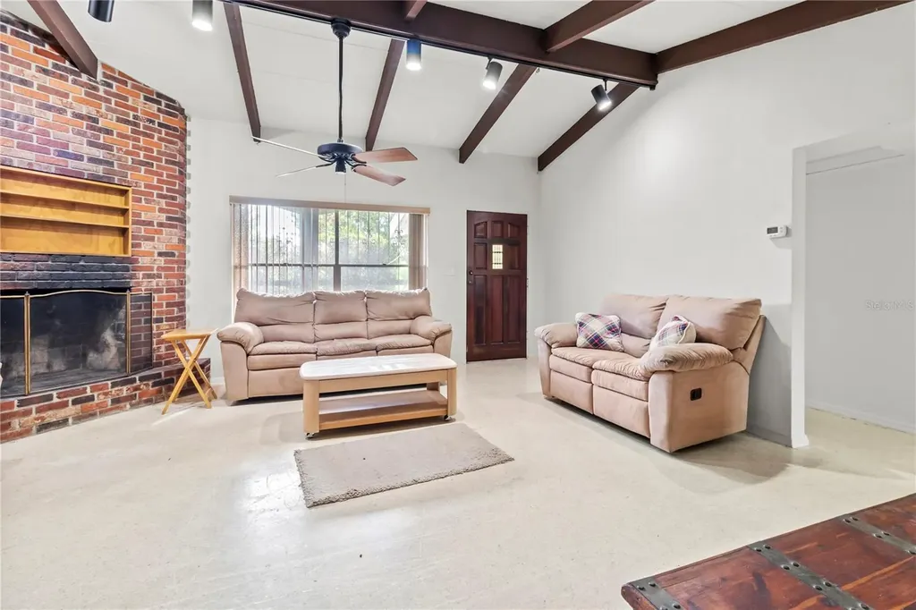 3205 Bougainvillea Street Sarasota FL 34239