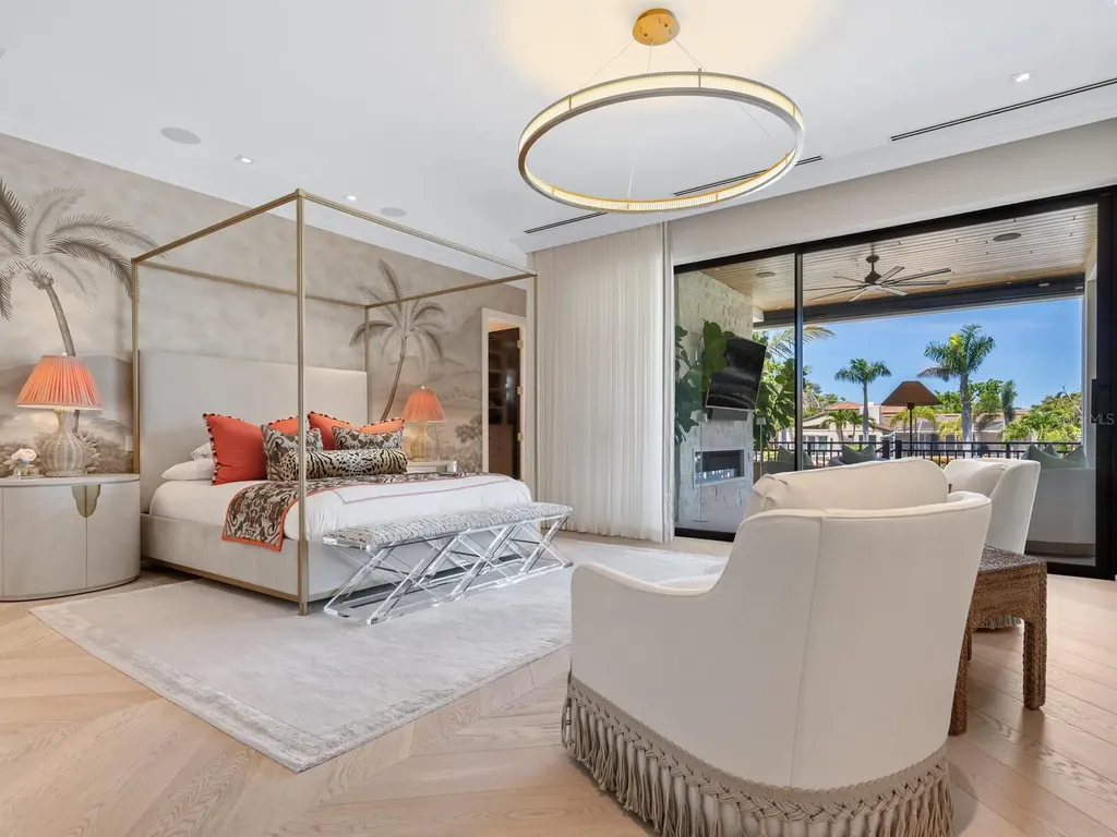 440 Meadow Lark Drive Sarasota FL 34236