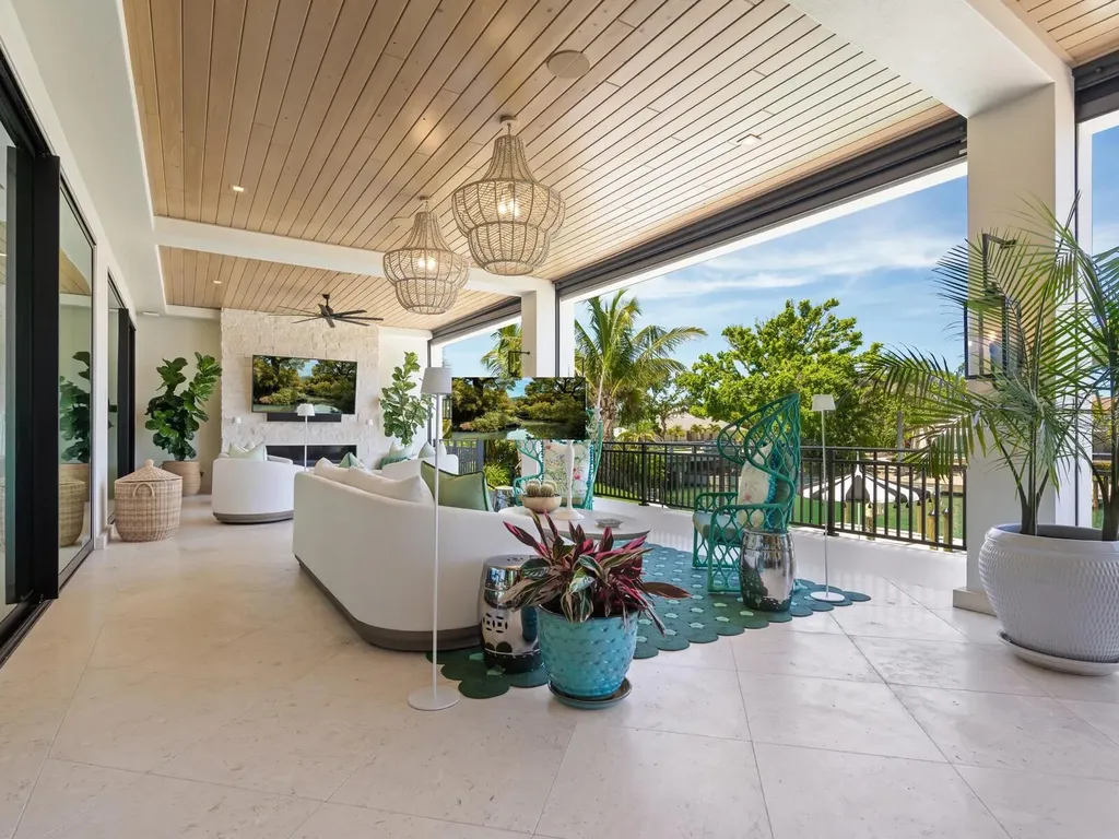 440 Meadow Lark Drive Sarasota FL 34236