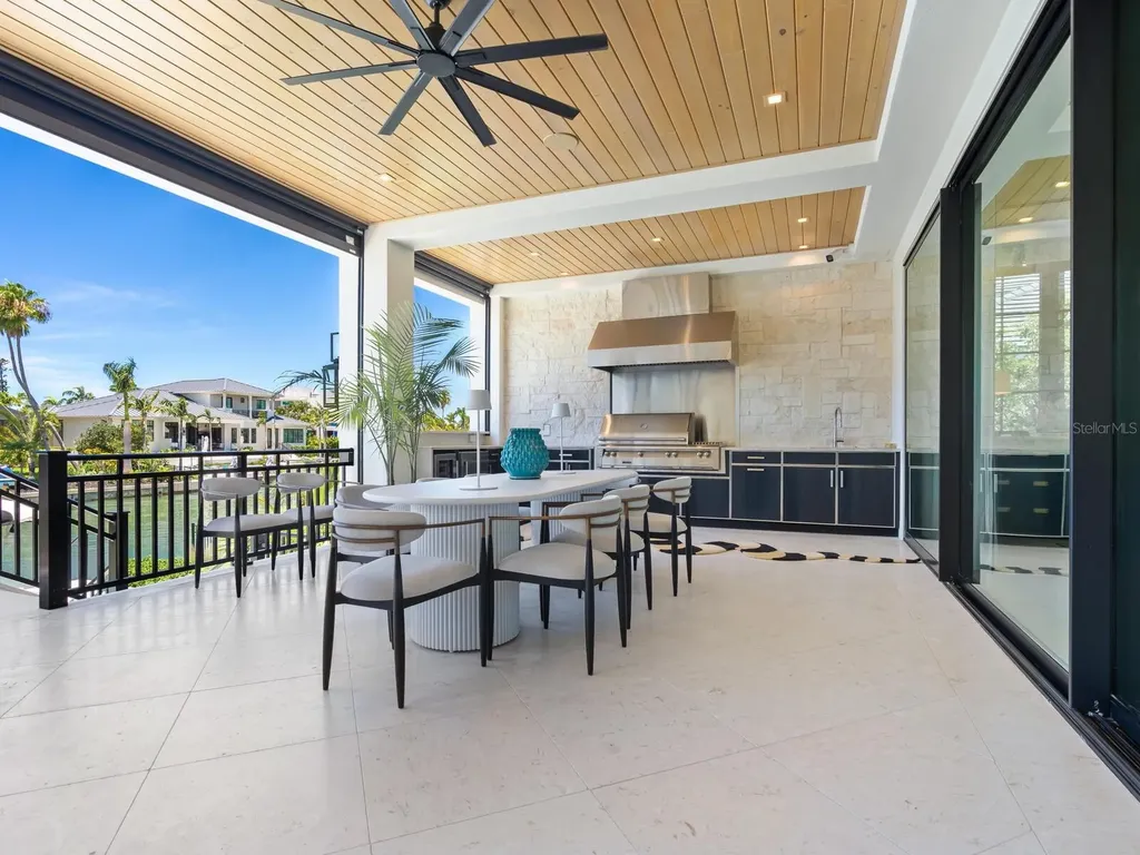 440 Meadow Lark Drive Sarasota FL 34236