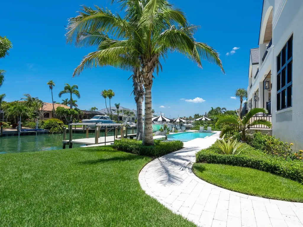 440 Meadow Lark Drive Sarasota FL 34236