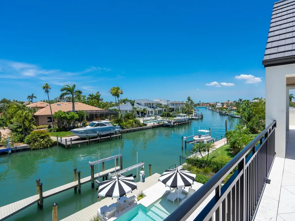 440 Meadow Lark Drive Sarasota FL 34236