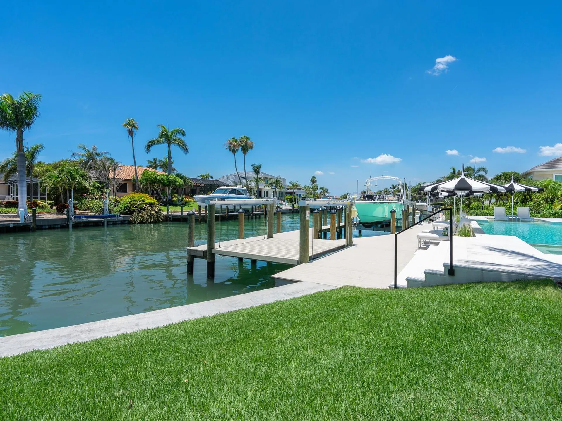 440 Meadow Lark Drive Sarasota FL 34236