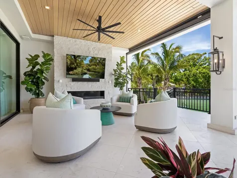 440 Meadow Lark Drive Sarasota FL 34236