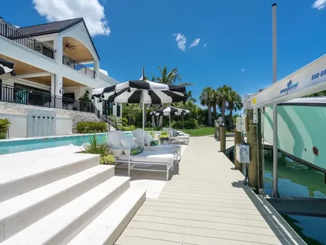 440 Meadow Lark Drive Sarasota FL 34236