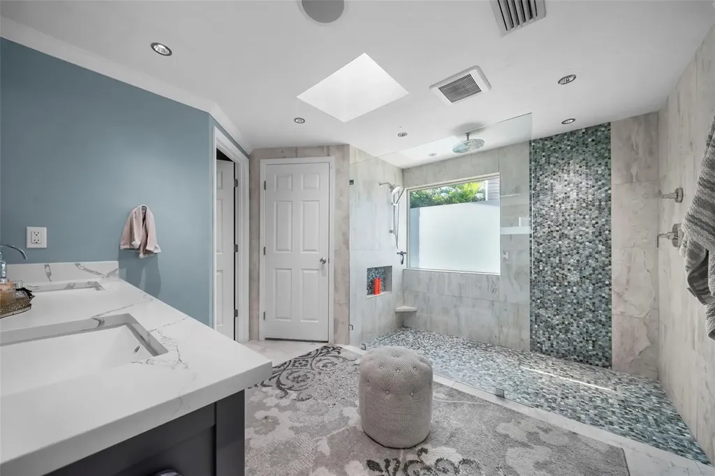 5346 Palos Verdes Drive Sarasota FL 34231