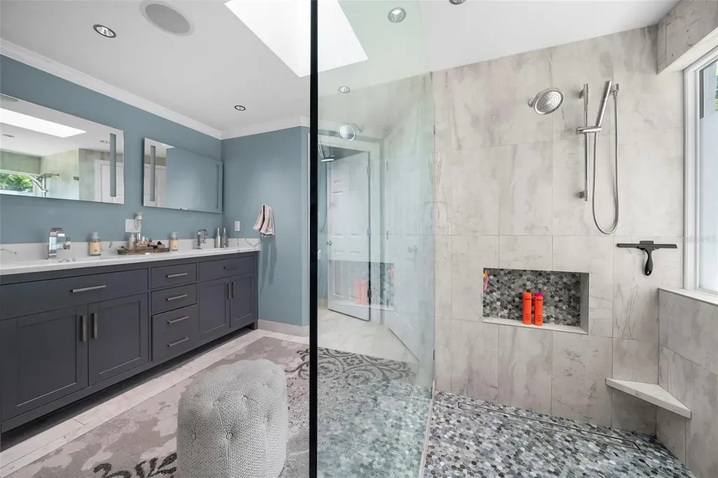 5346 Palos Verdes Drive Sarasota FL 34231