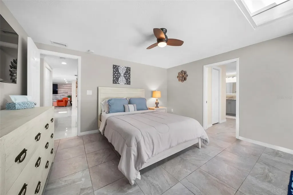 5346 Palos Verdes Drive Sarasota FL 34231