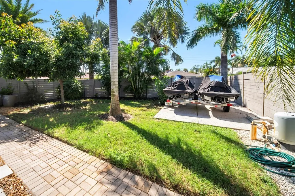 5346 Palos Verdes Drive Sarasota FL 34231