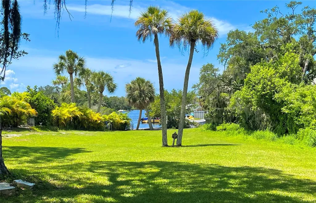 5346 Palos Verdes Drive Sarasota FL 34231