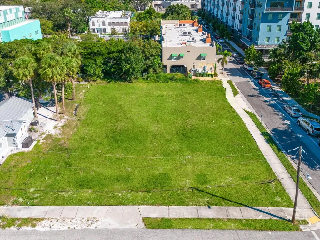 701 Cohen Way Sarasota FL 34236