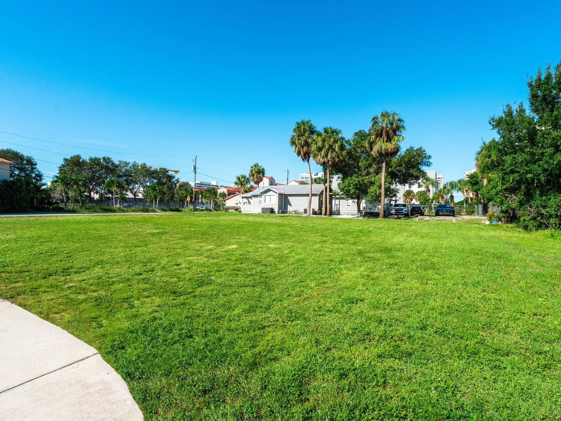 701 Cohen Way Sarasota FL 34236