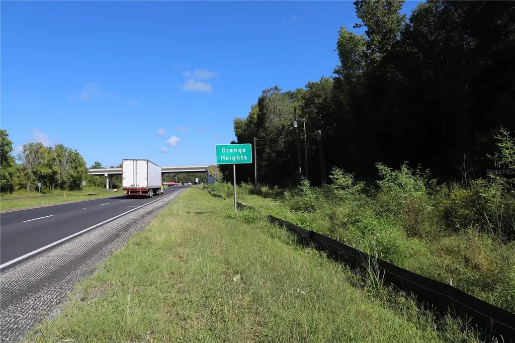 00 SE Us Highway 301 Hawthorne FL 32640