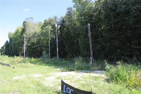 00 SE Us Highway 301 Hawthorne FL 32640