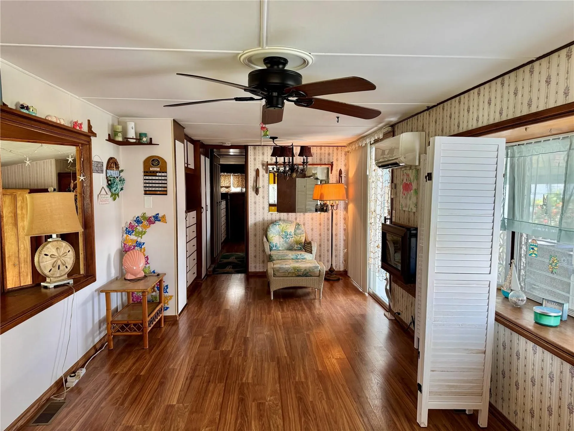 616 50th Avenue Terrace W Bradenton FL 34207