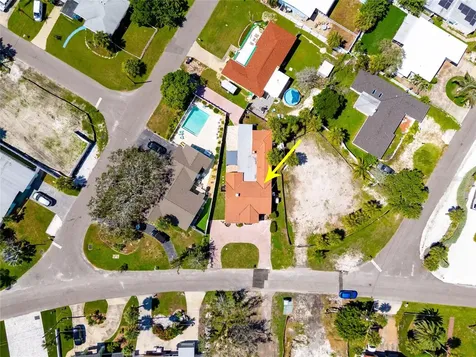 15804 Redington Drive Redington Beach FL 33708