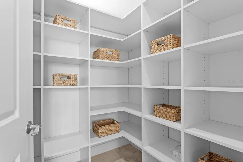 1350 Main Street Sarasota FL 34236