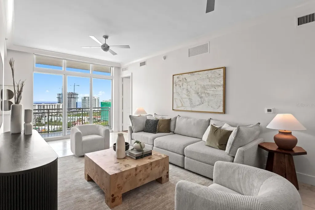 1350 Main Street Sarasota FL 34236