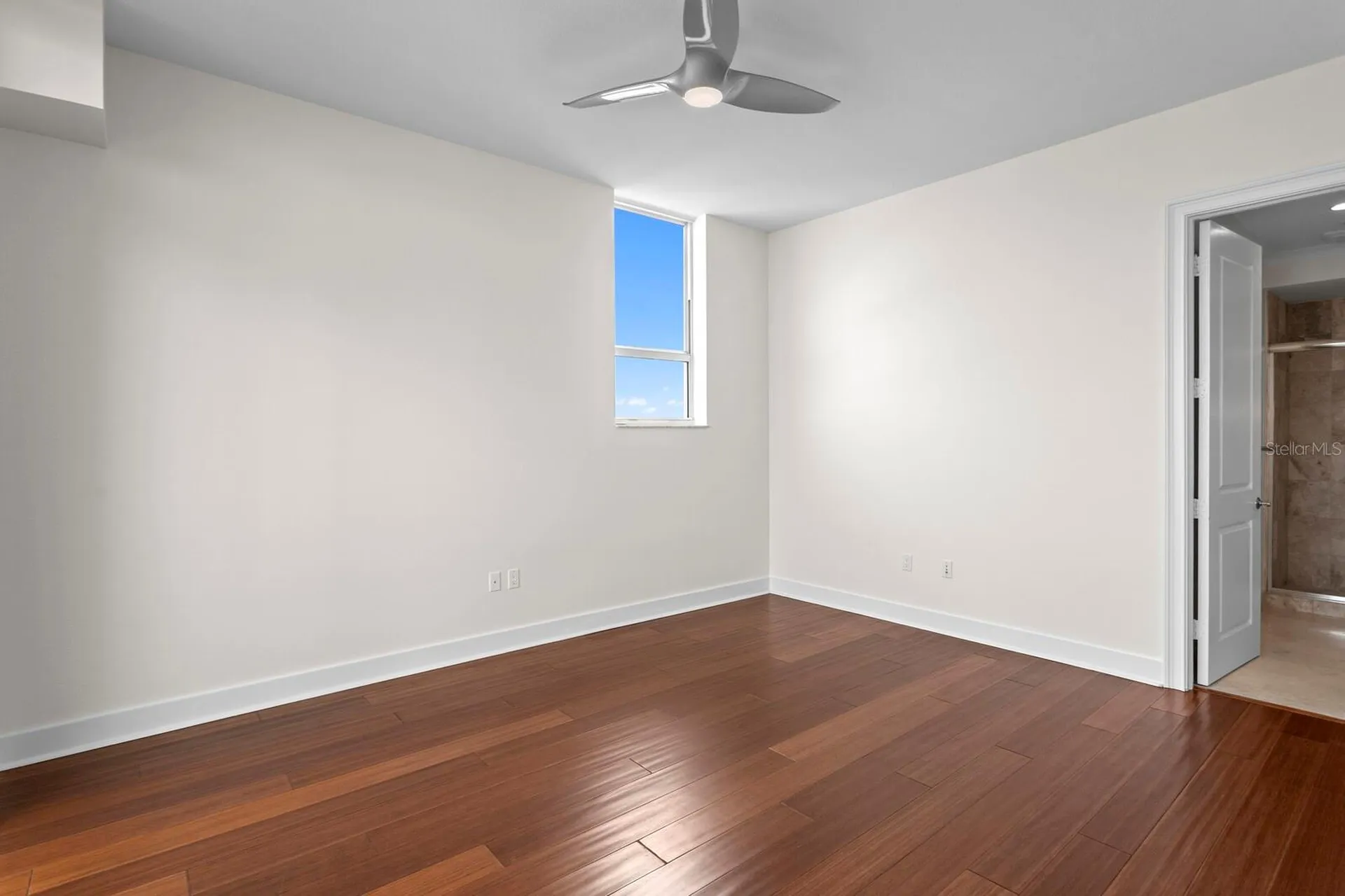 1350 Main Street Sarasota FL 34236