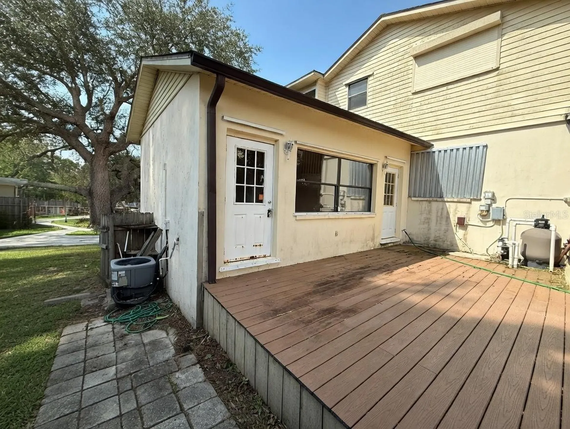 628 Timber Lane Tarpon Springs FL 34689