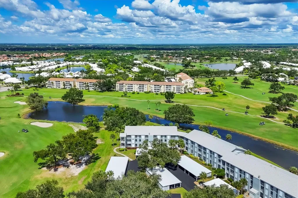 404 Cerromar Circle N Venice FL 34293