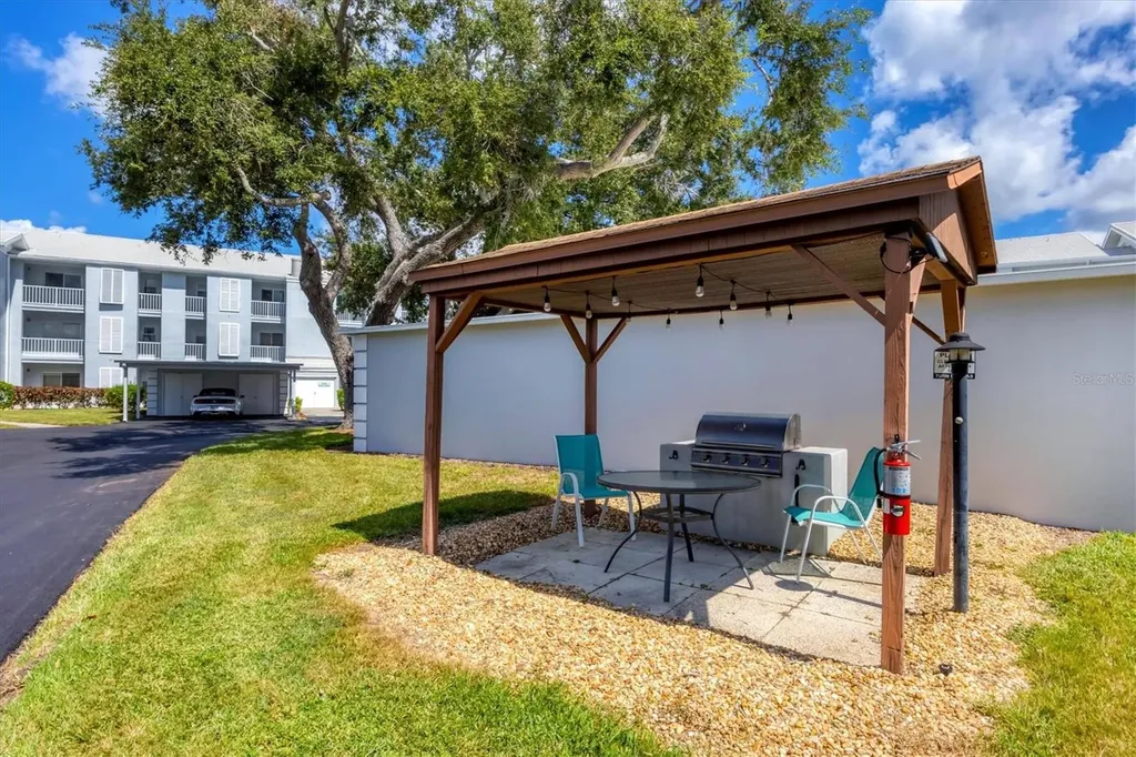 404 Cerromar Circle N Venice FL 34293