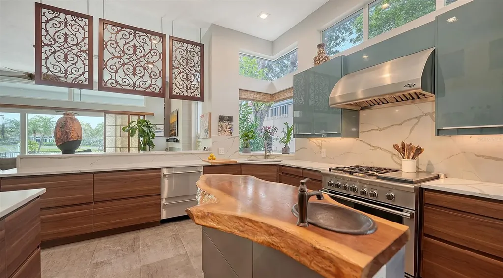 3613 Fair Oaks Place Longboat Key FL 34228