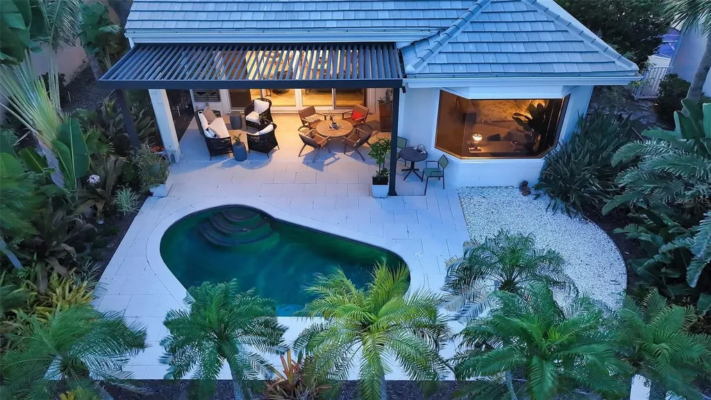 3613 Fair Oaks Place Longboat Key FL 34228