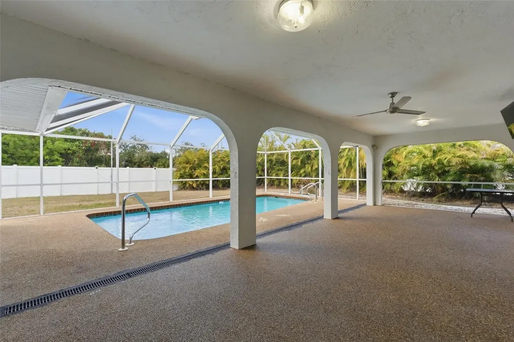 247 Dorchester Street Port Charlotte FL 33954
