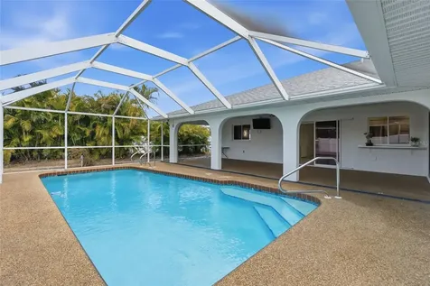 247 Dorchester Street Port Charlotte FL 33954